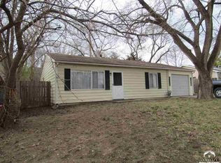 1531 Wedgewood Dr, Lawrence, KS 66044