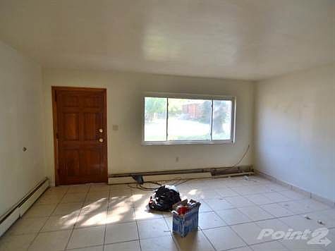 2nd image of 509 Greenfield Ln