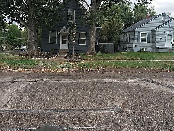 2nd image of 1402 15th Ave