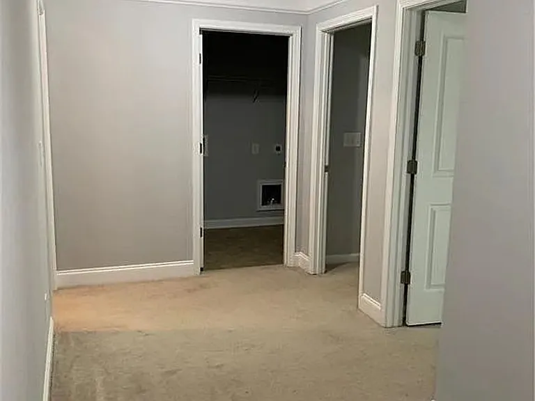 2408 Strand Ave — Photo 29