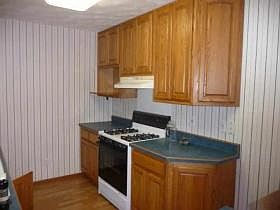 5th image of 203 W 16th Ave