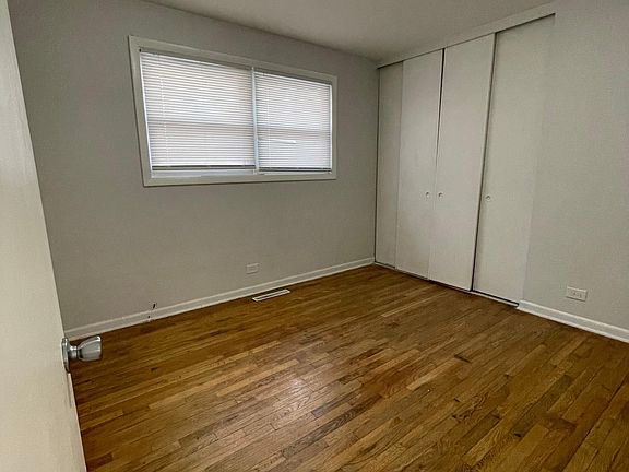 3rd image of 11147 S Longwood Dr #1A