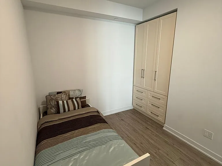 1926 Lake Shore Blvd W #2808 — Photo 8