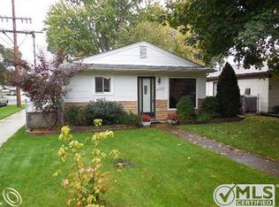 11756 Centralia, Redford, MI 48239