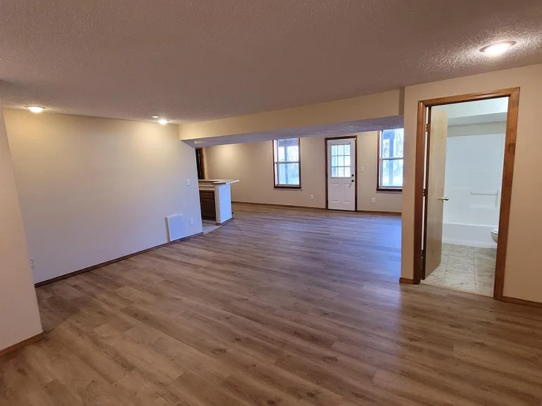 3951 W Tracy St — Photo 24