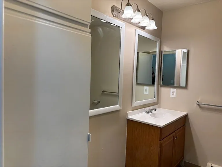 2340 Michael Ave SW — Photo 31