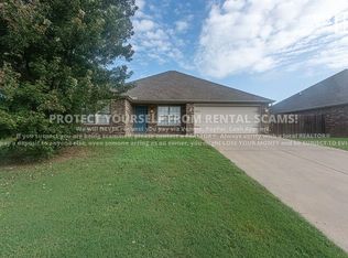 2280 Bunker Ln, Farmington, AR 72730