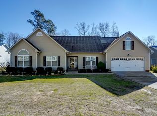 86 Newbury Dr, Angier, NC 27501