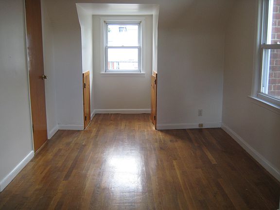 4th image of 56 Thurton Pl