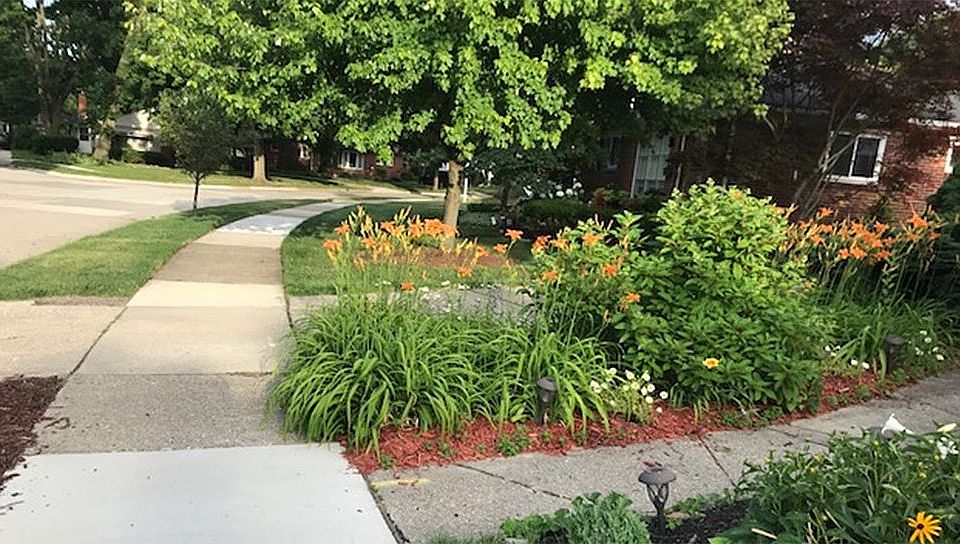 2nd image of 3035 Sylvan Dr