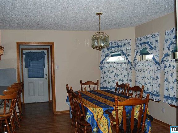 5th image of 3651 Comanche Dr