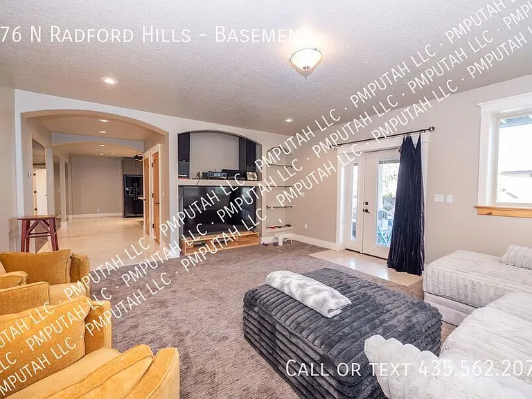 876 N Radford Ln #BASEMENT — Photo 5