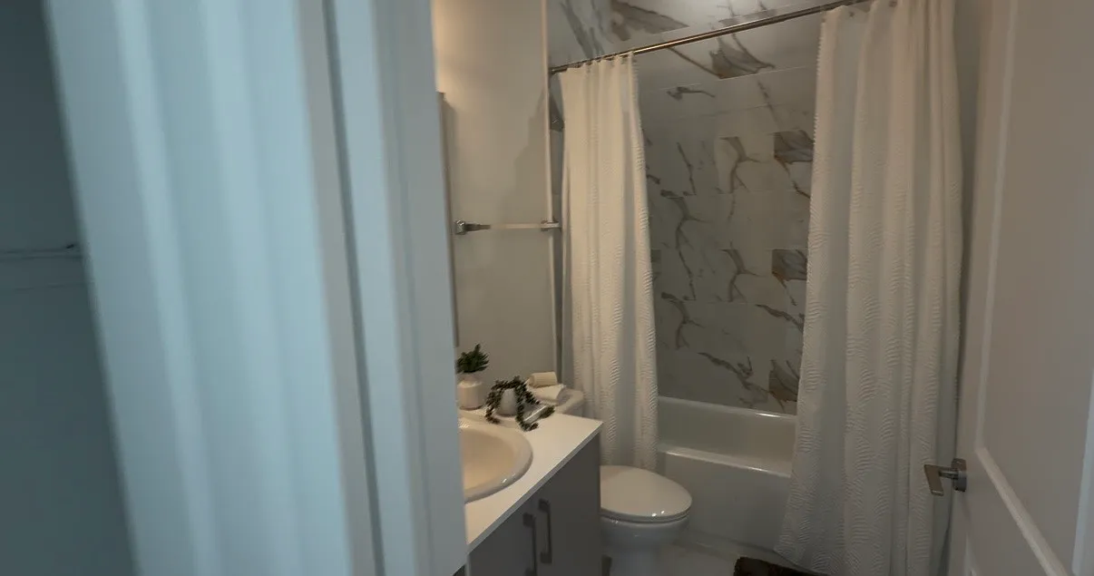 2 bed, 2.0 bath, 990 sqft, $2,620 — Photo 4