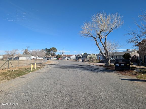 4th image of Ridgemist St