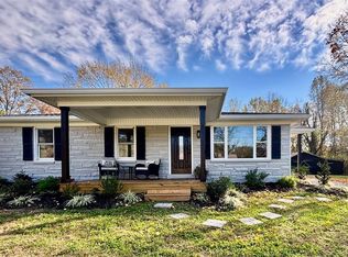 123 Hillview Acres Rd, Greensburg, KY 42743