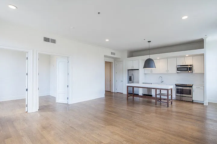 Floor plan 207