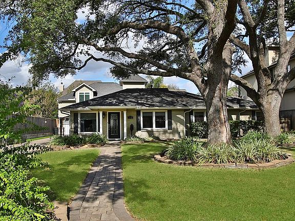 5th image of 5012 Braeburn Dr