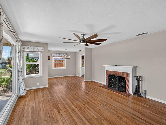 2nd image of 709 S Lee Ave