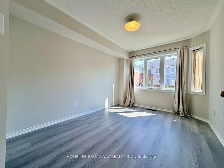 18 Clark Ave W #55 — Photo 10