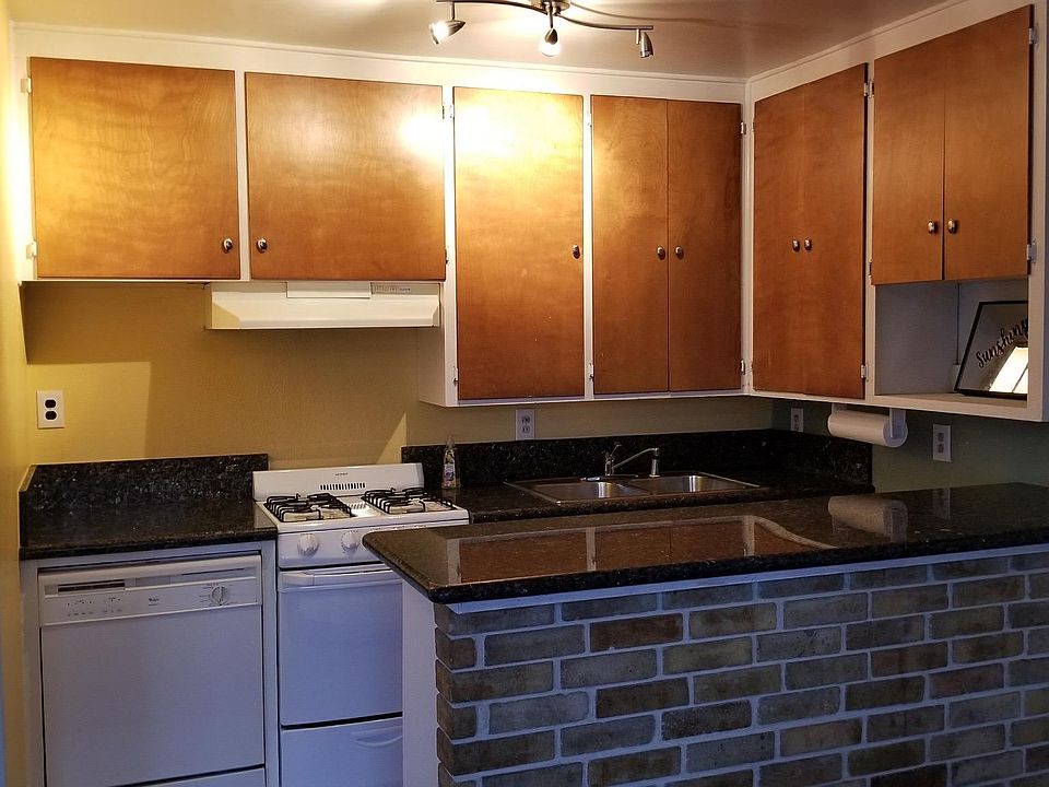 1st image of 374 N Pierce St #A