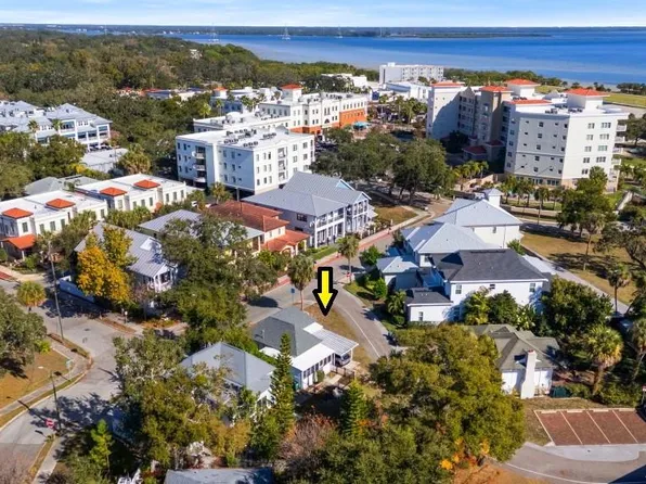 244 Iron Age St, Safety Harbor, FL 34695