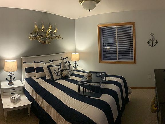 First Mates Quarters