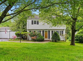 10 Richmond Rd, West Hartford, CT 06117