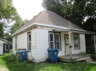608 E Howard St, Pontiac, IL 61764