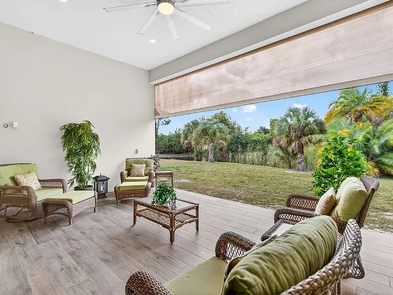12289 Alamansa Ln — Photo 39