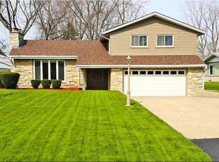 4652 Erie St, Racine, WI 53402