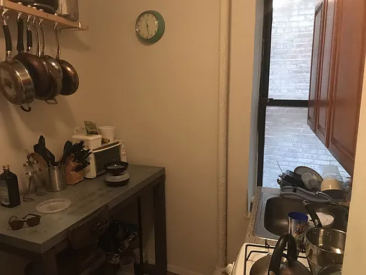 Rented by MPGL Realty Corp | media 31