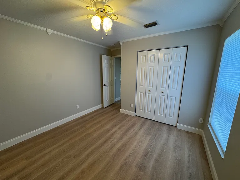1845 Blue Heron Dr — Photo 18