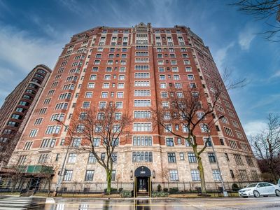 3800 N Lake Shore Dr #1E, Chicago, IL, 60613