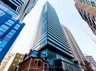 15 Grenville St #1402, Toronto, ON M4Y 0B9