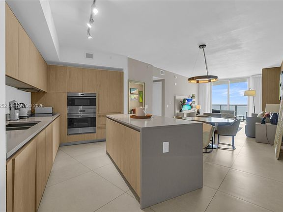 4th image of 4111 S Ocean Dr #1507