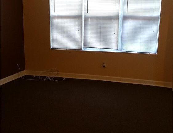 4th image of 8813 S Houston Ave #G