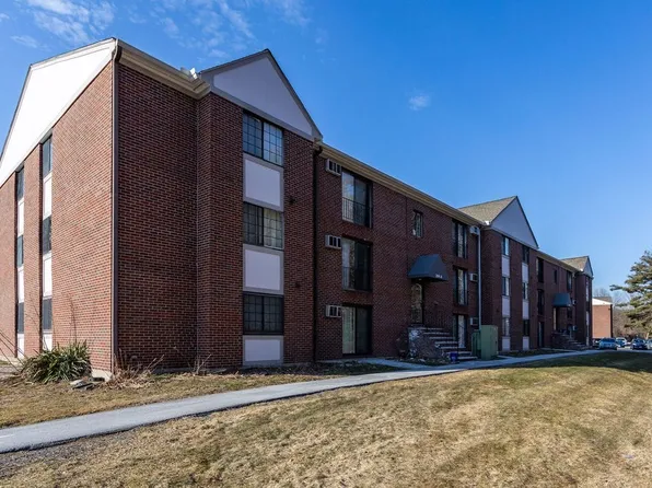 384 Great Rd APT 304B, Acton, MA 01720