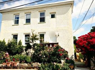 17 Ticknor St #2, Providence, RI 02909