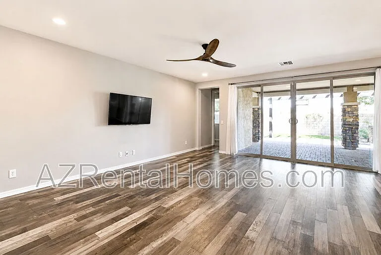 9742 E Thatcher Ave — Photo 15