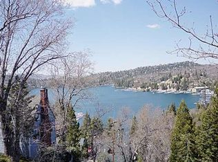 694 Walnut Dr, Cedar Glen, CA 92321