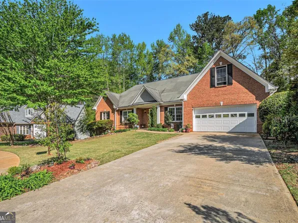 2069 Willow Chase Ct, Tucker, GA 30084