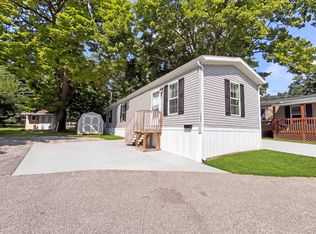7055 Quarry Rd #133, Amherst, OH 44001
