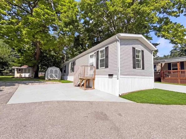 7055 Quarry Rd #133, Amherst, OH 44001