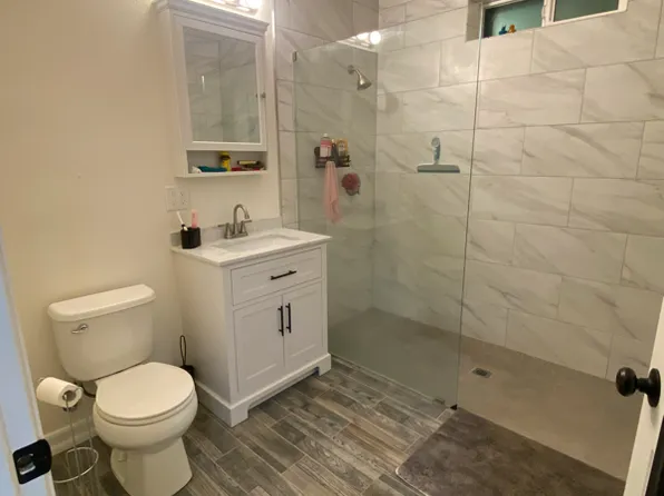 15730 Washington St #A, Riverside, CA 92504