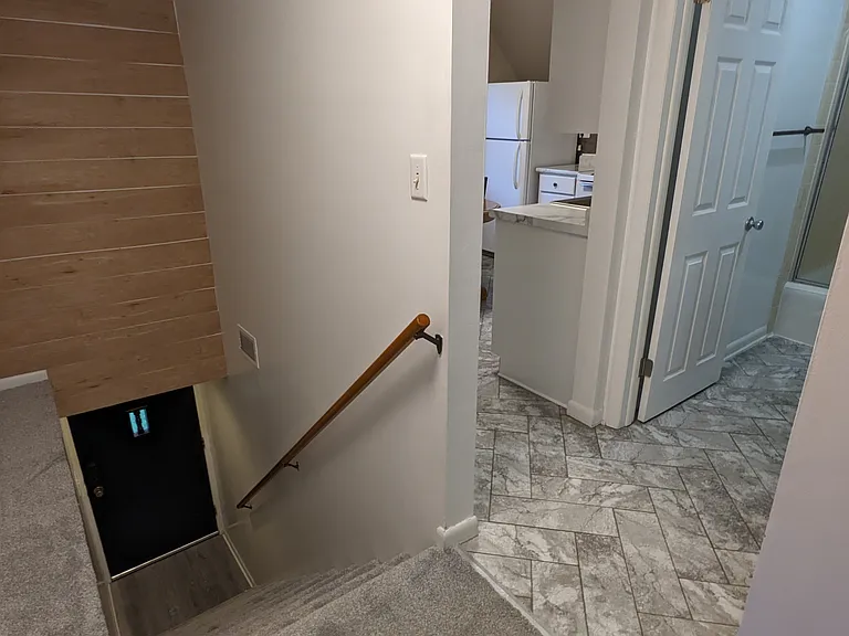 316 S Macomb St #2 — Photo 7
