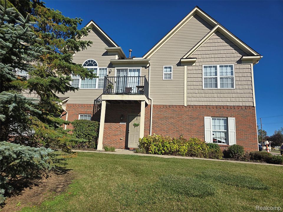 1st image of 20005 Hidden Oaks Dr