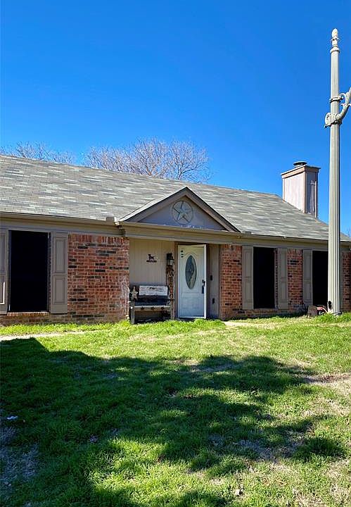 1st image of 7425 Deer Park Dr