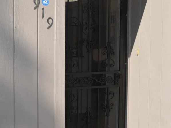 5919 Bamford Dr, Sacramento, CA 95823