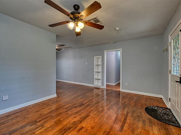 4th image of 2125 Shanks Rd