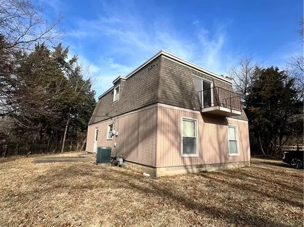 2112 Terrace Rd, Lawrence, KS 66049